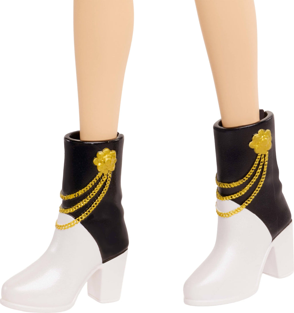 Mattel Kpop Demon Hunters HUNTR/X Zoey “Golden” Singing Doll