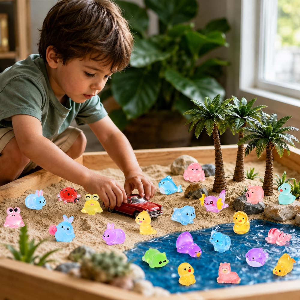 DIYDEC 40PCS Christmas Mini Ducks Figures Toys Miniature Resin Animal Decor