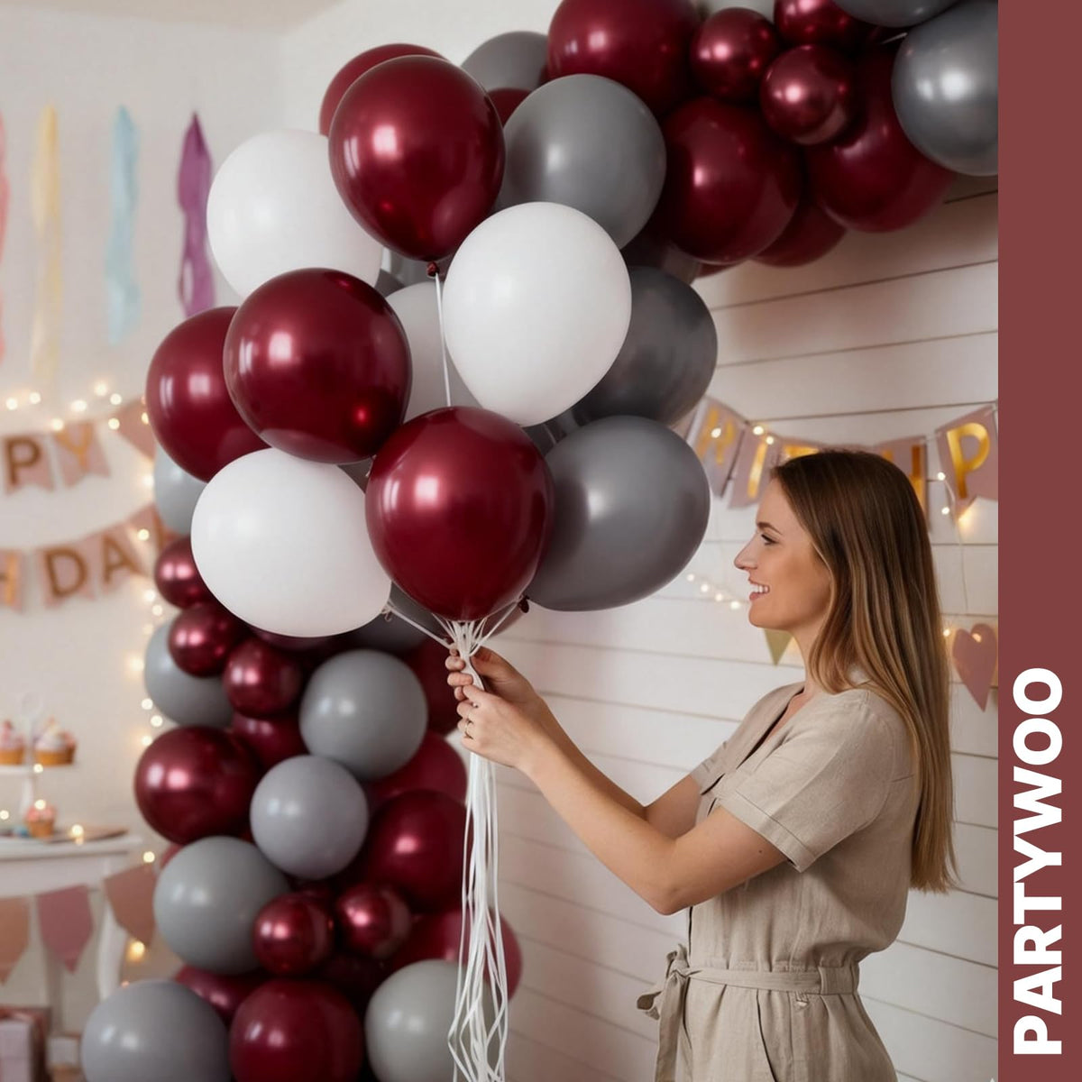 PartyWoo Christmas Balloons 66pcs Santa Xmas Tree Candy Cane Foil Balloons