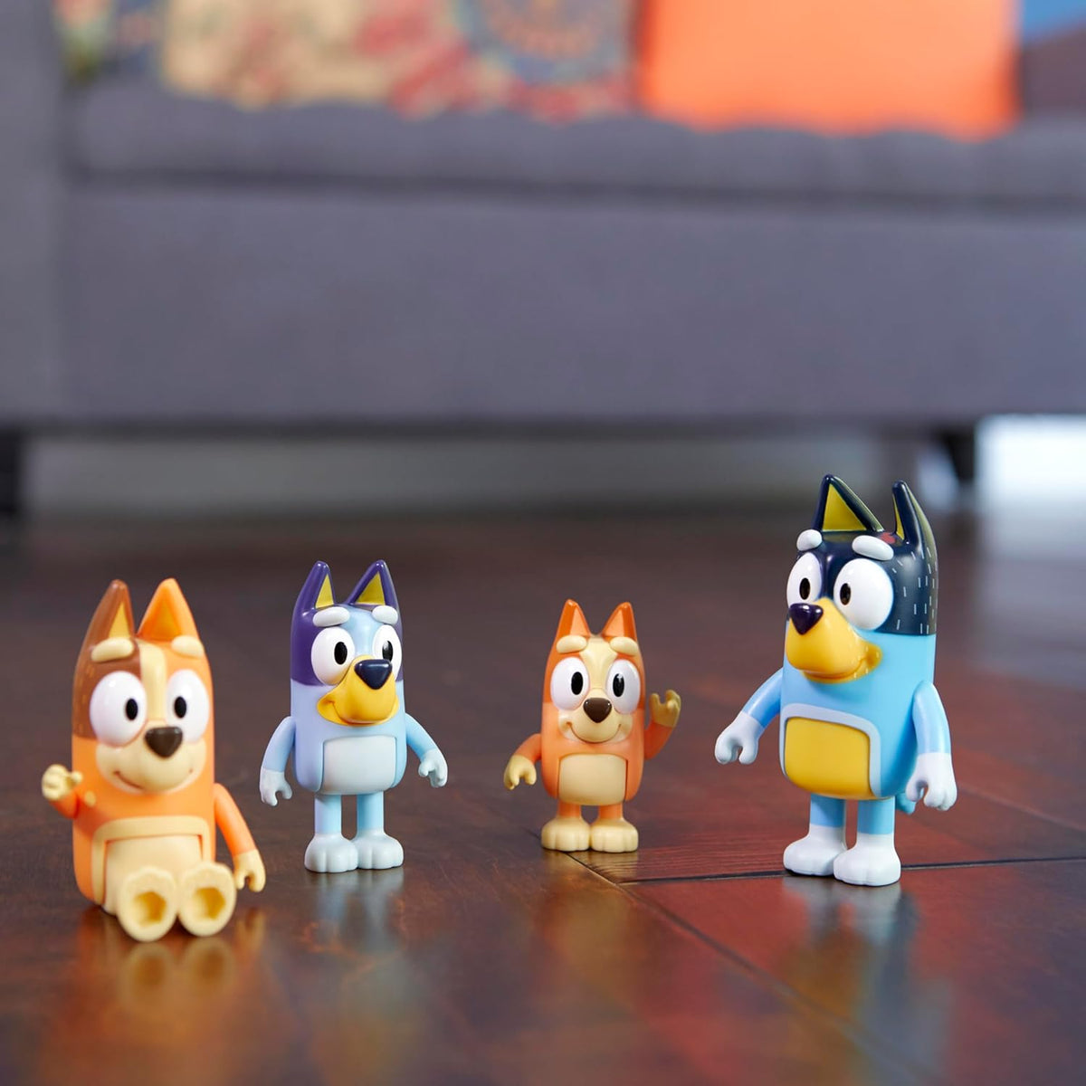 Bluey Family Figure 4-Pack, Poseable Toys with Bingo & Bandit
