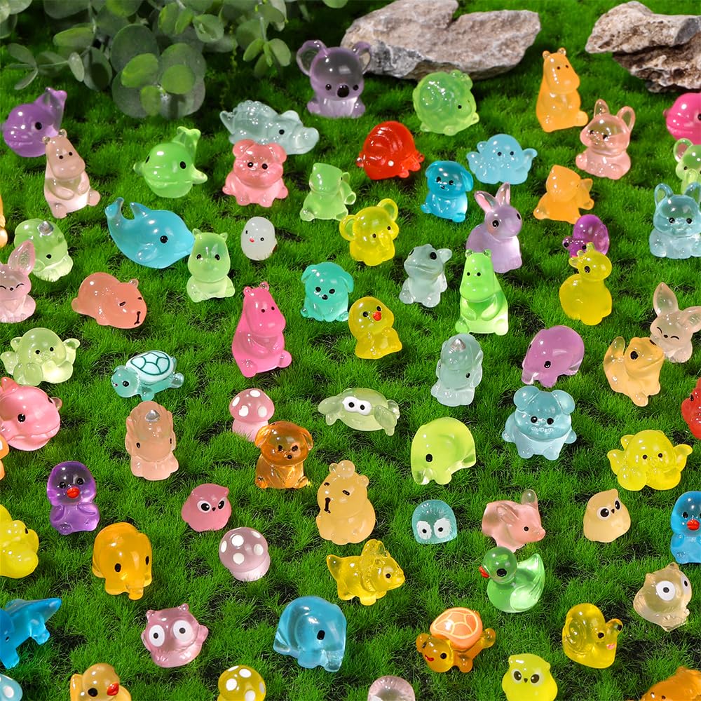 DIYDEC 40PCS Christmas Mini Ducks Figures Toys Miniature Resin Animal Decor
