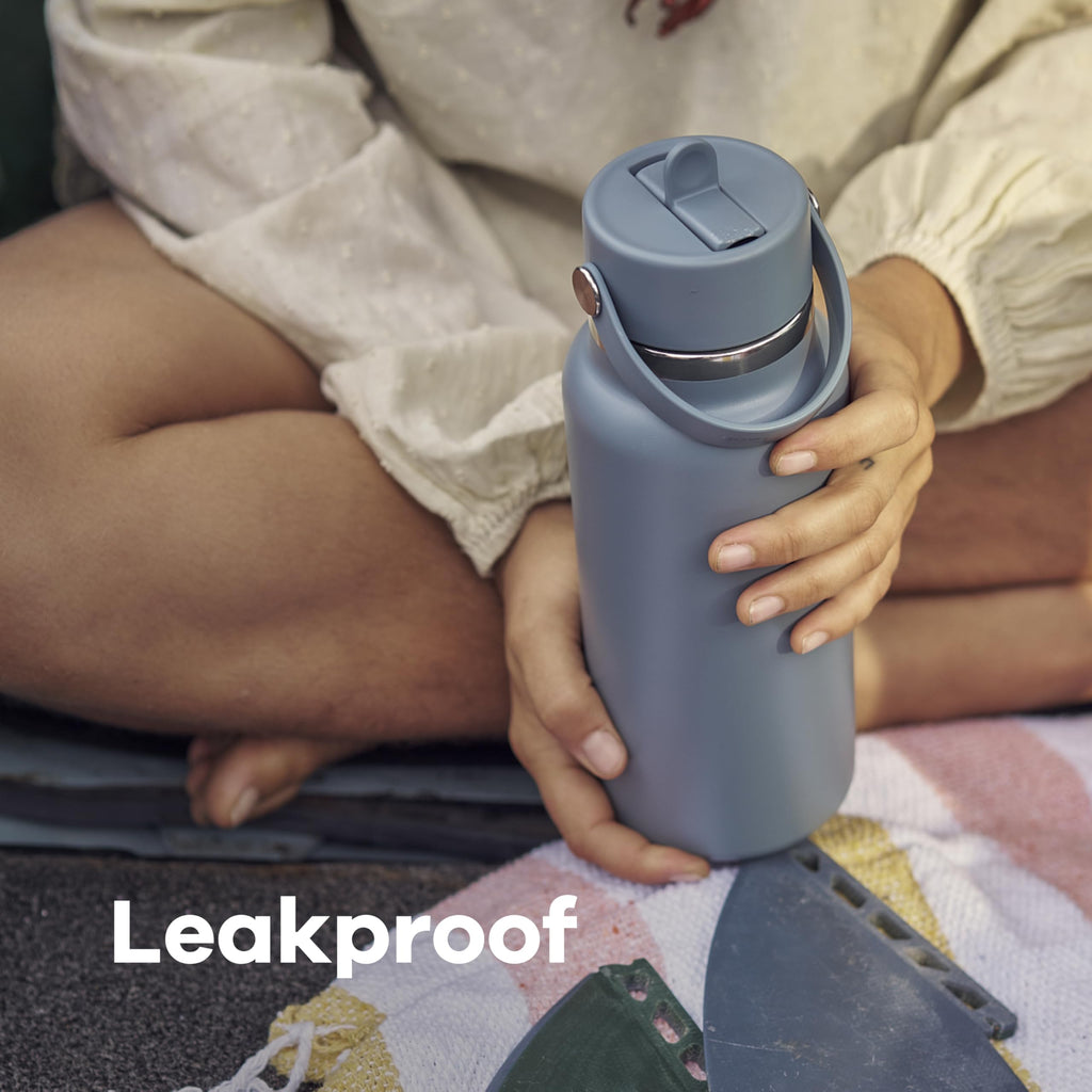 Hydro Flask Water Bottle - Insulated Stainless Steel - Wide Straw Lid, Non Spill, Leakproof in 24 Oz Harbor Blue